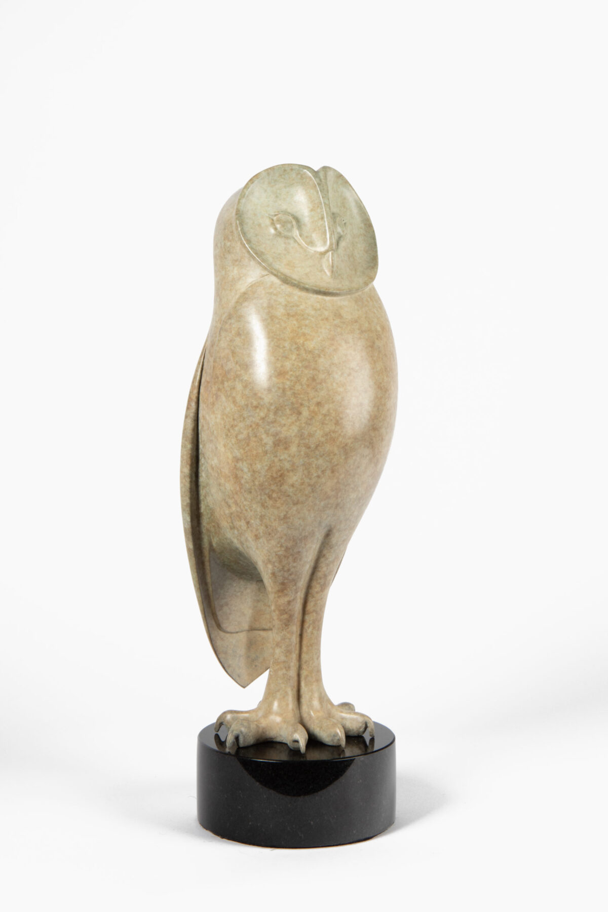 
		                					Burt Brent		                																	
																											<i>Barn Owl, edition of 50,</i>  
																																																					bronze, 
																																								16 3/4 x 5 x 6 inches 
																								
		                				