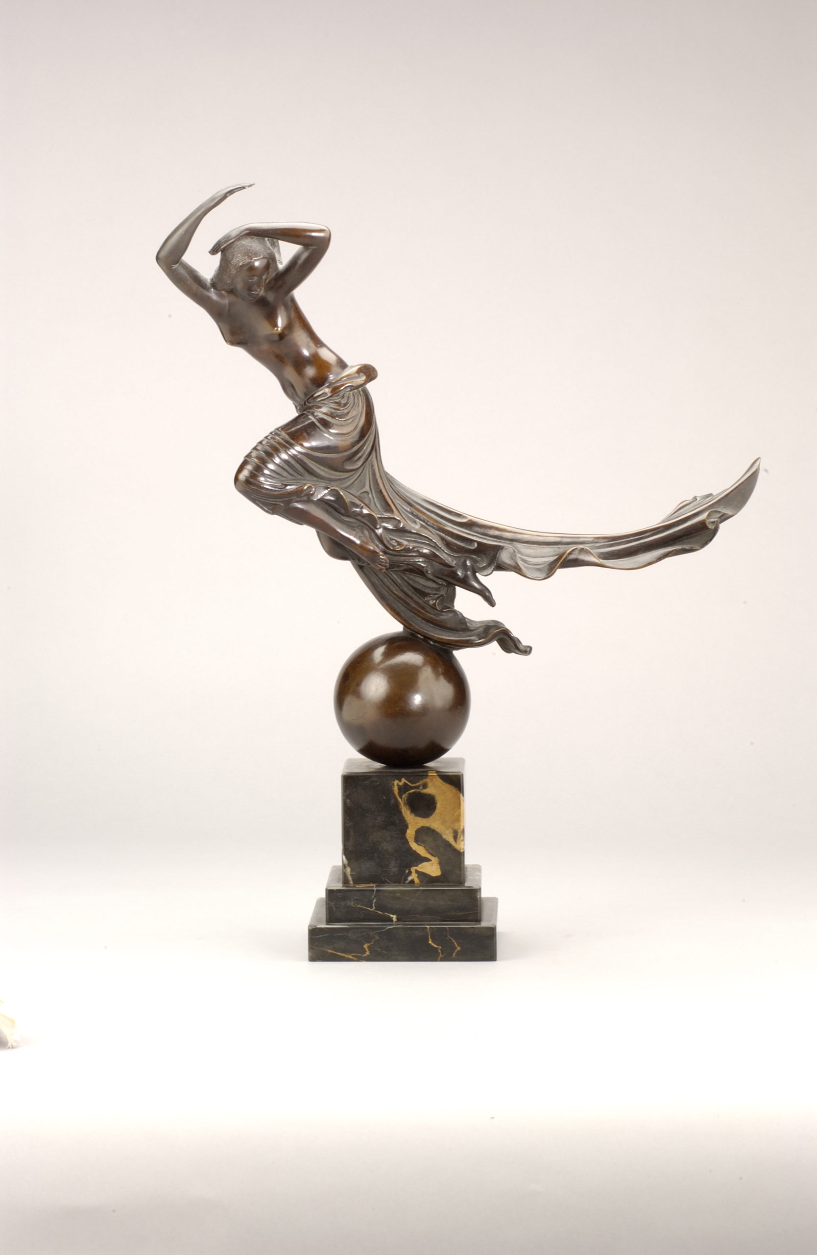 
		                					Paul Howard Manship		                																	
																											<i>Flight of Night,</i>  
																																								1916, 
																																								bronze, 
																																								17 3/4 x 14 inches including original base 
																								
		                				