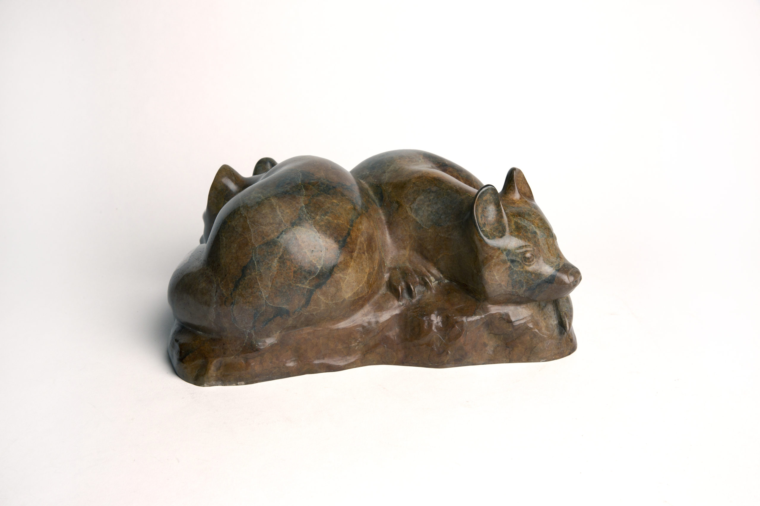 
		                					Tony Angell		                																	
																											<i>Fox Pups,</i>  
																																																					bronze, edition of 6, 
																																								 4 3/4 x 12 1/2 x 11 3/4 inches 
																								
		                				