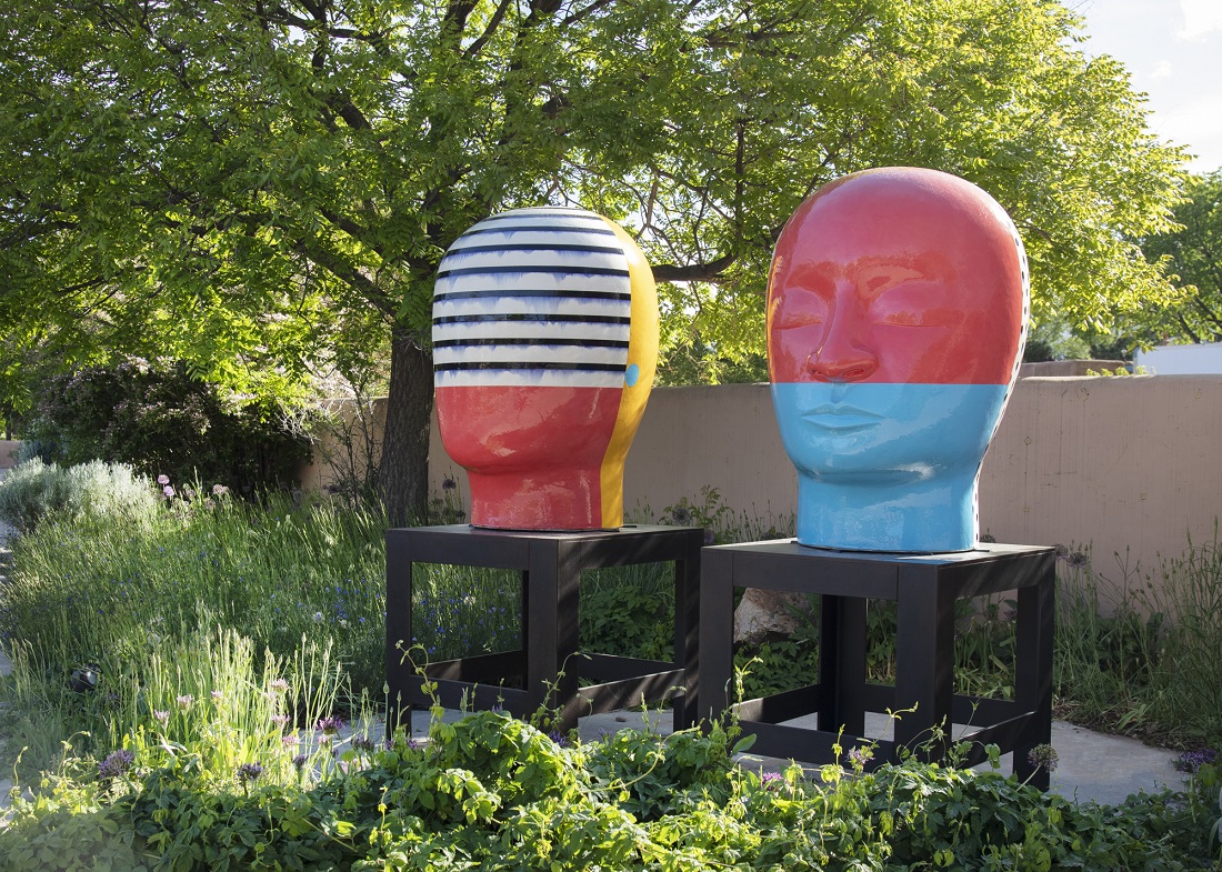
		                					Jun Kaneko		                																	
																											<i>Untitled (Heads),</i>  
																																								2018, 
																																								glazed ceramic and stainless steel, 
																																								left: 79 x 32 1/4 x 36 inches, right: 80 x 32 3/4 x 37 inches 
																								
		                				