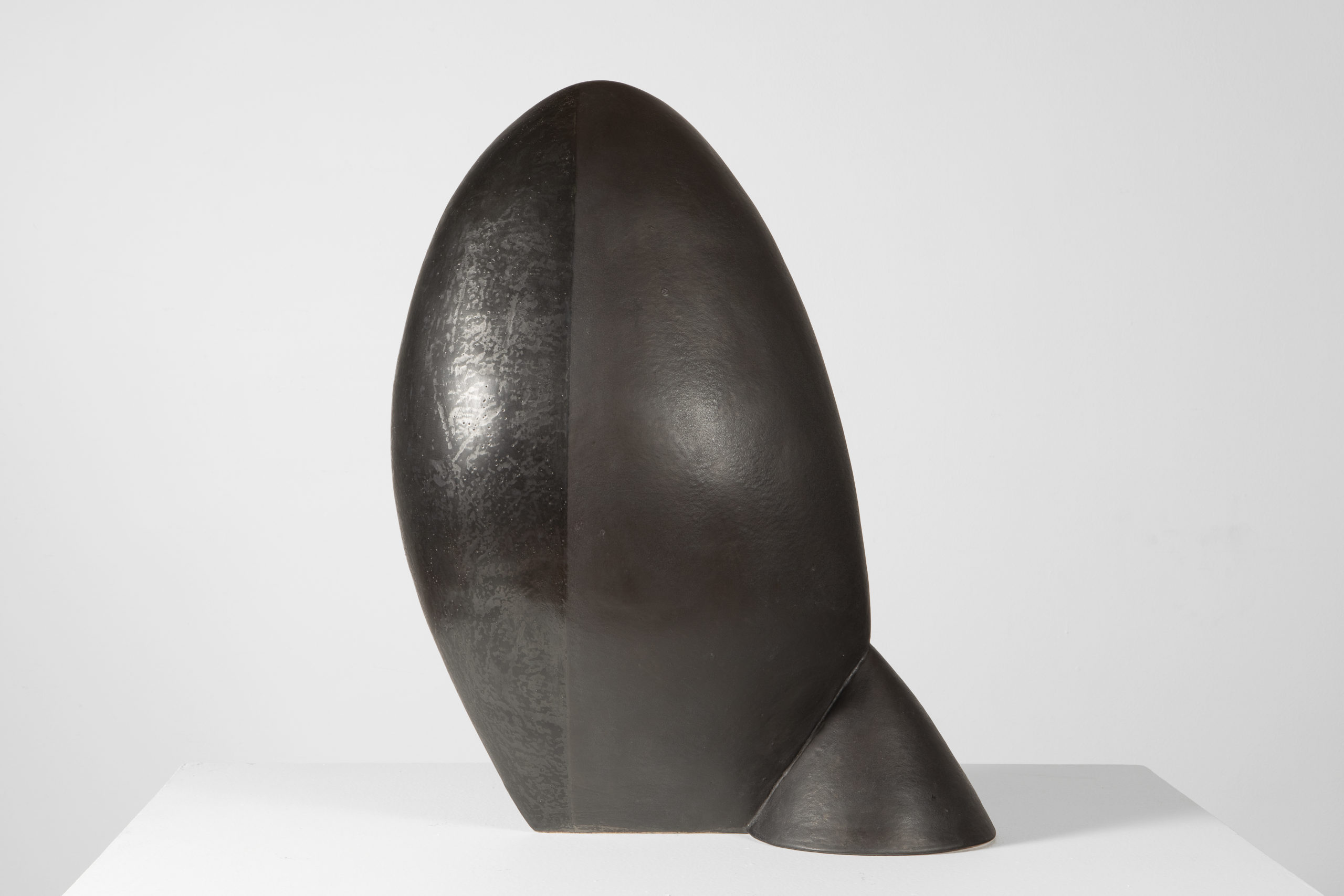 
		                					James Marshall 		                																	
																											<i>Untitled #509,</i>  
																																								2022, 
																																								glazed ceramic, microcrystalline wax, 
																																								25 x 20 x 11 inches 
																								
		                				