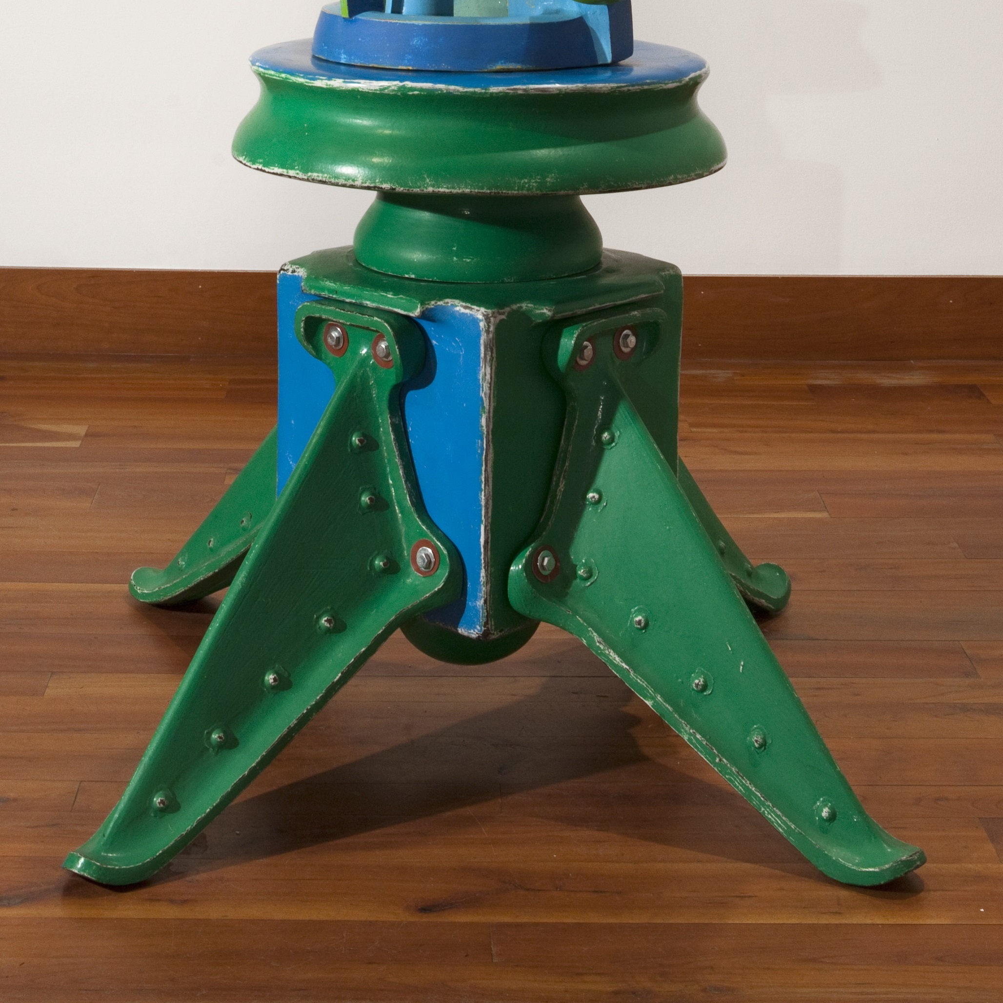 

											Doug Herren</b>

											<em>
												Selected Works</em> 

											<h4>
												Santa Fe: December 30 - March 18, 2023											</h4>

		                																																Doug Herren,  
																																								<i>Blue Green Stand,</i>  
																																								2012, 
																																								ceramic, enamel paint, 
																																								30 1/2 x 34 1/2 x 34 1/2 inches 
																								
		                				