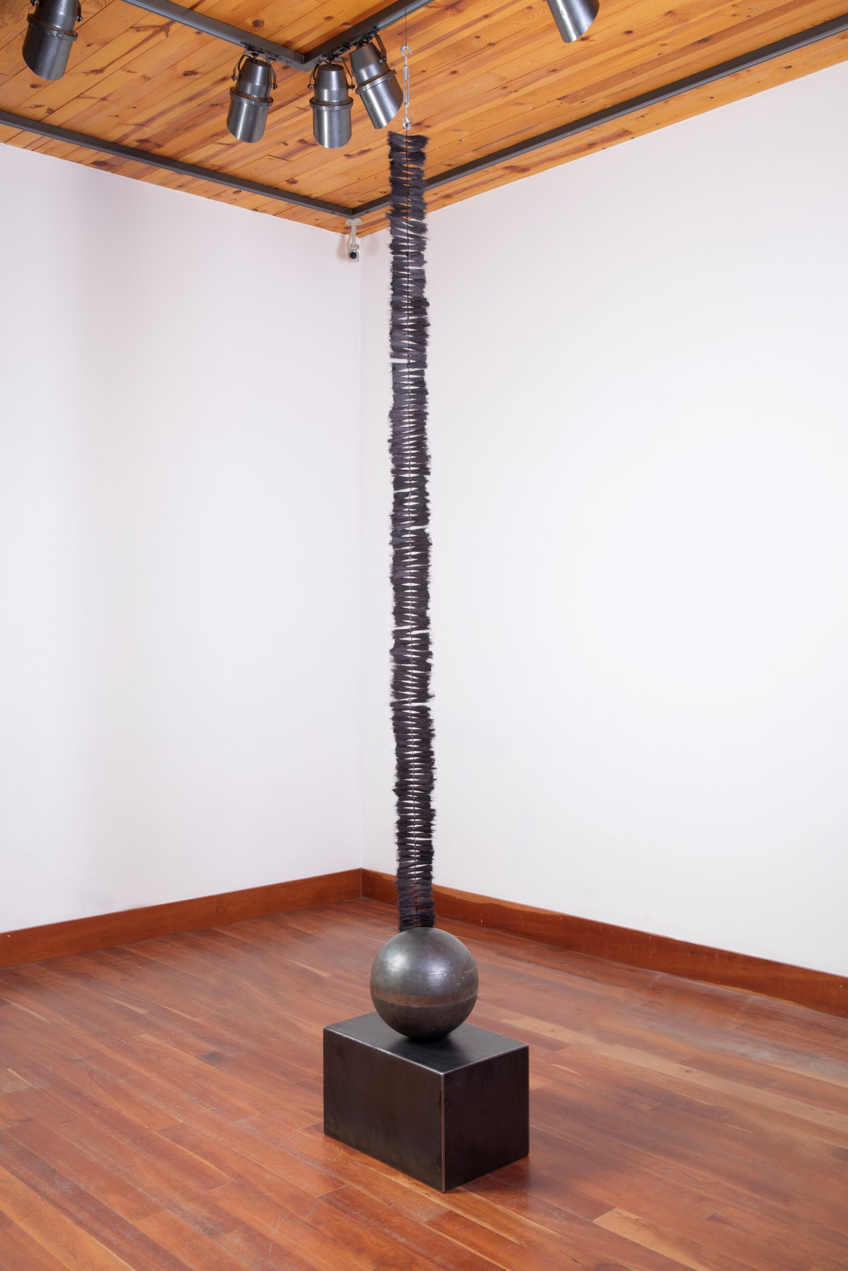 
							

									Elizabeth Hohimer									Totem 5 2023									agave fiber, wire, steel<br />
127 x 19 1/2 x 12 1/2 inches									


							