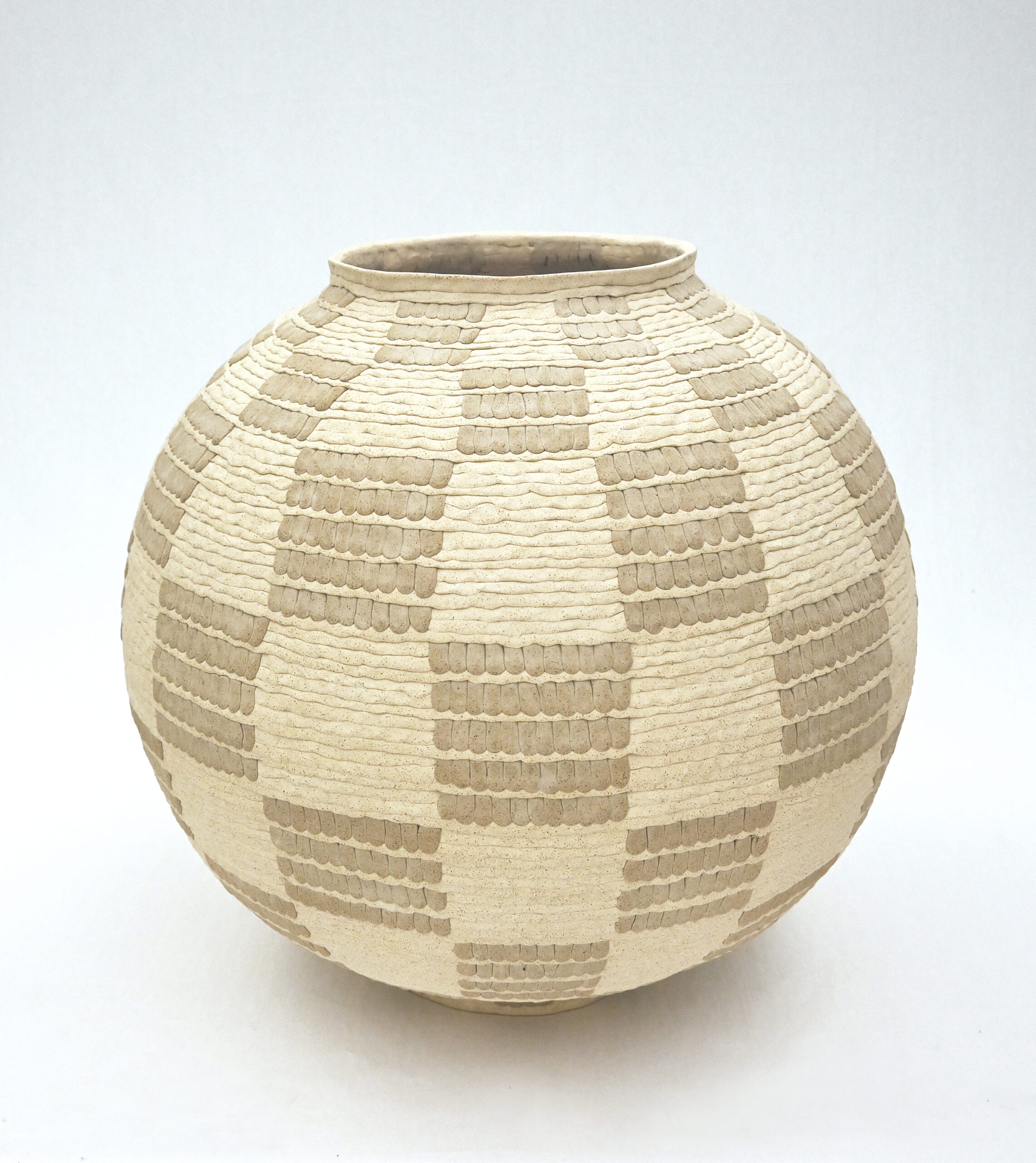 
							

									YoonJee Kwak									Patterned Memories: Moonjar-inspired series vessel I 2024									Hand-built stoneware, colored stoneware<br />
20 x 20 1/2 x 20 1/2 inches									


							