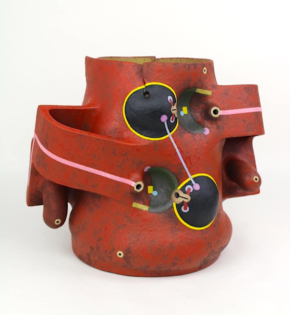 
							

									José Sierra 									PG02/2026 2026									Stoneware<br />
11.5”x 14”x 11” <br />
matte glaze, cone 10									


							